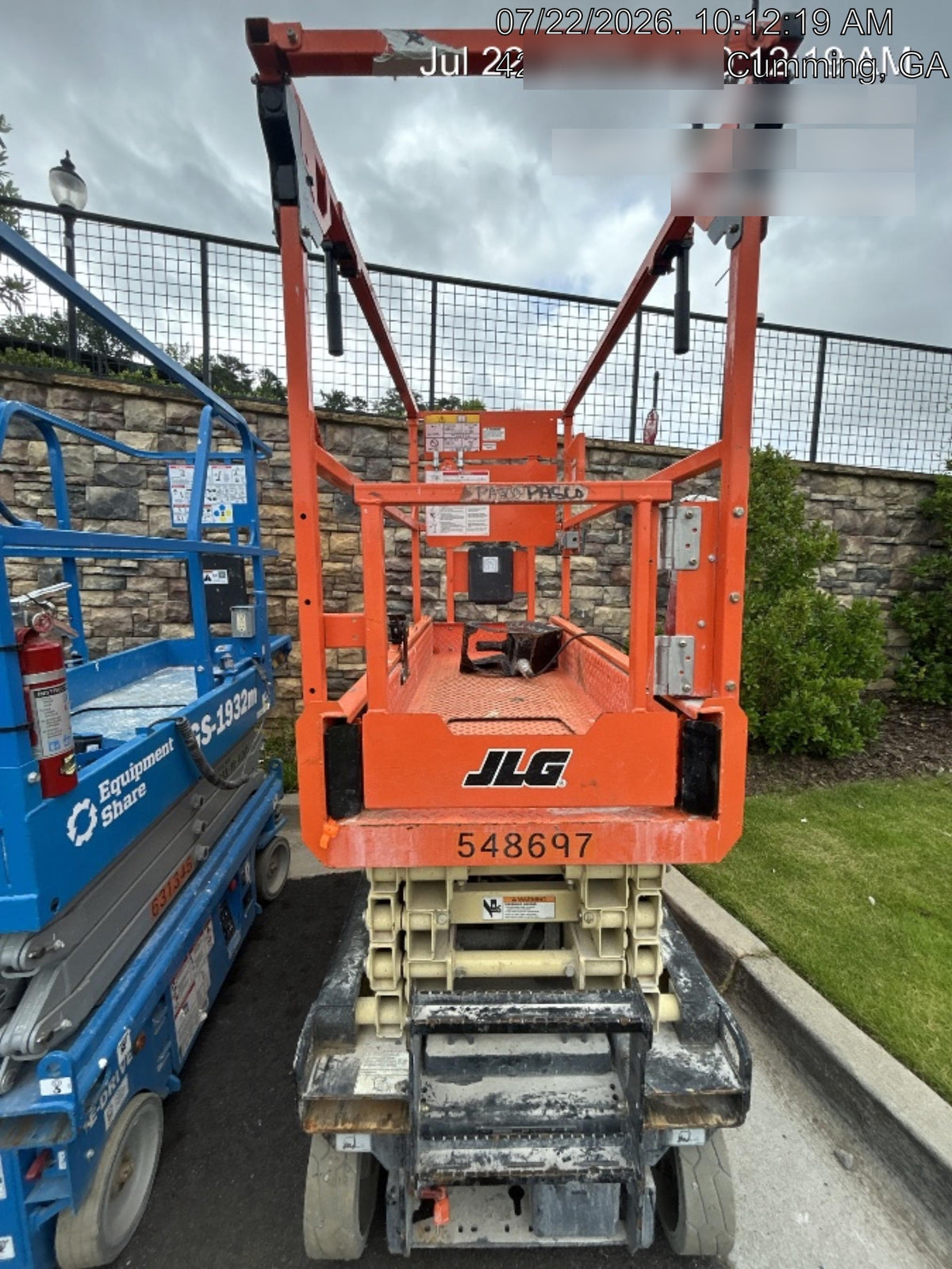 2025 JLG ES1932