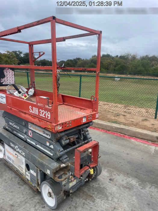 2018 SKYJACK SJIII-3219