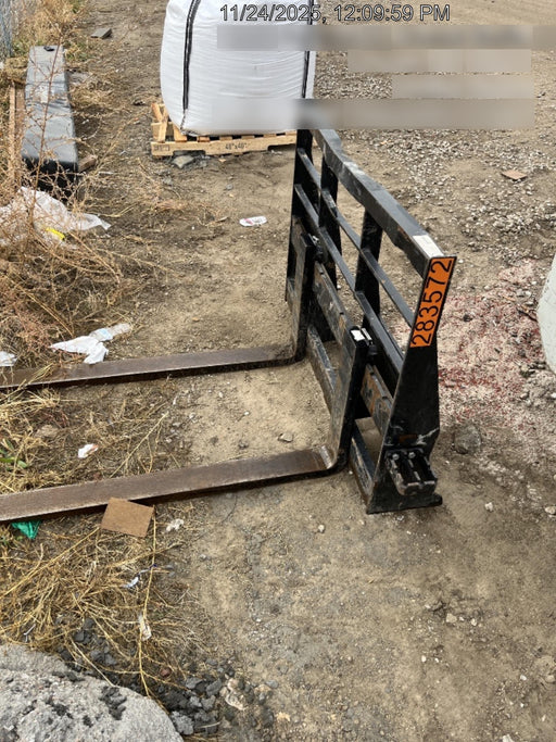 2022 ARROW MATERIAL HANDLING 48" Pallet Forks - Arrow