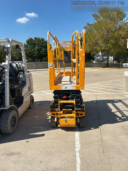2023 JCB S1930E