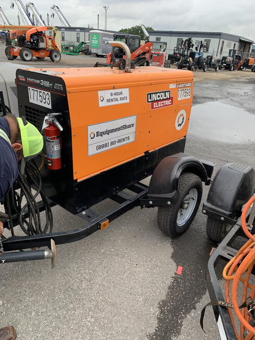 2021 Lincoln Electric Vantage 322 Vantage 322 Ready Pak 3 w/ Decals, ORANGE (includes trailer, cable rack, fender light kit) NO Telematics