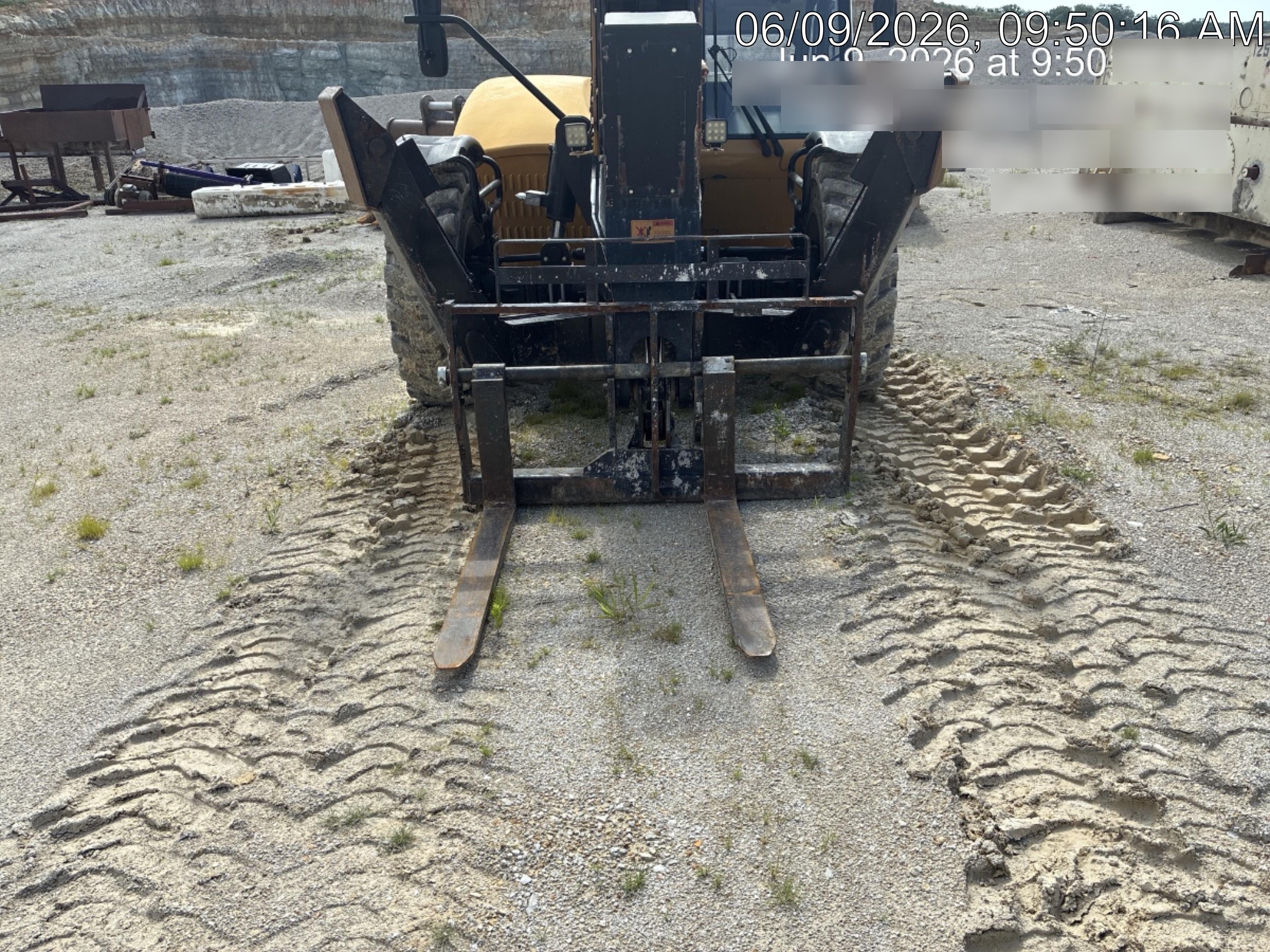2021 SANY STH1056