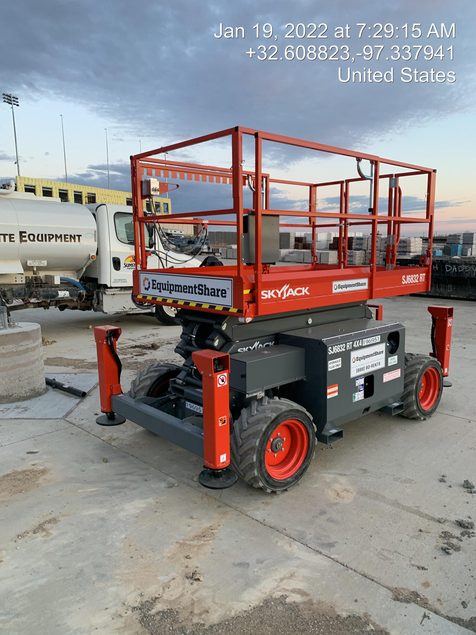 2021 SKYJACK SJ6832 RT