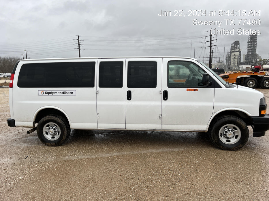 2023 CHEVROLET Express Van - Rental