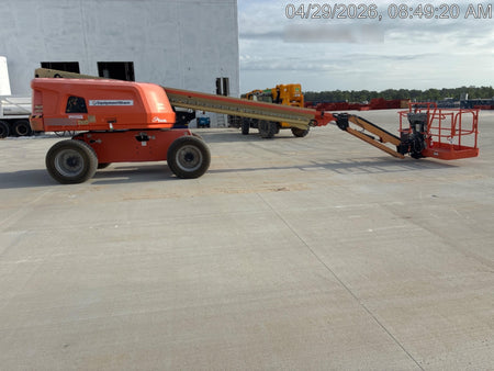 2022 JLG 660SJ