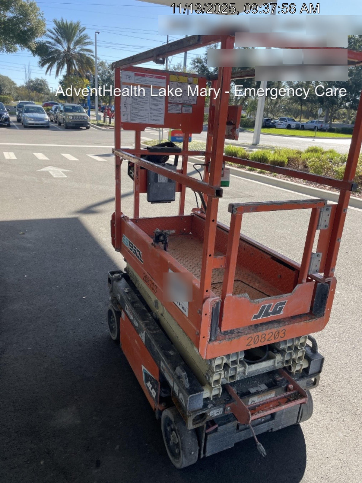 2022 JLG ES1330L
