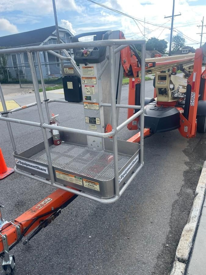 2022 JLG T500J
