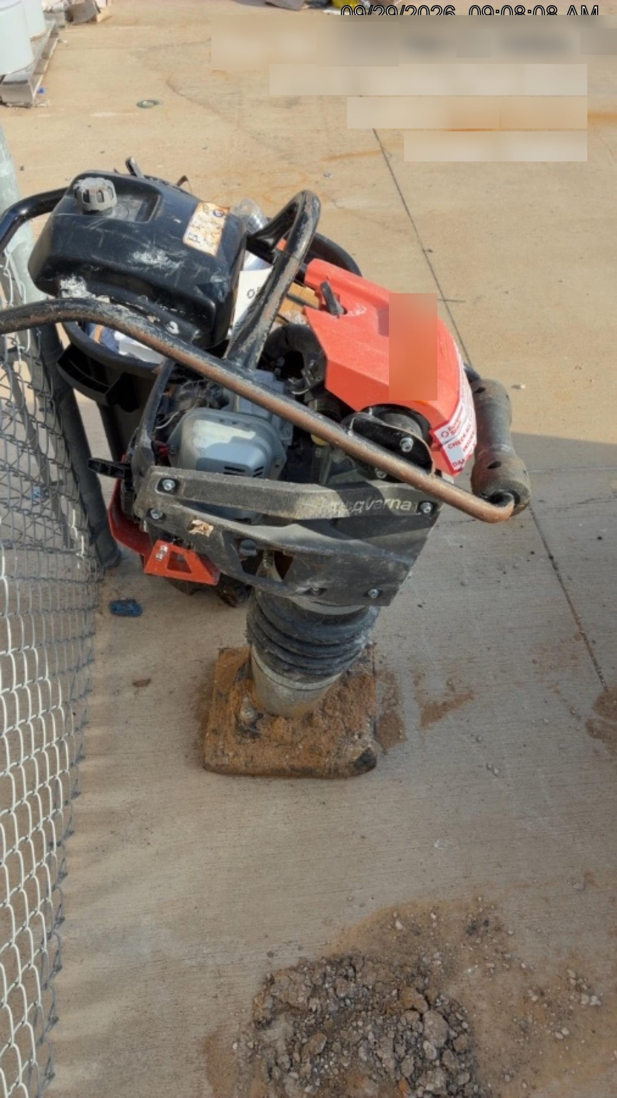 2025 HUSQVARNA LT6005