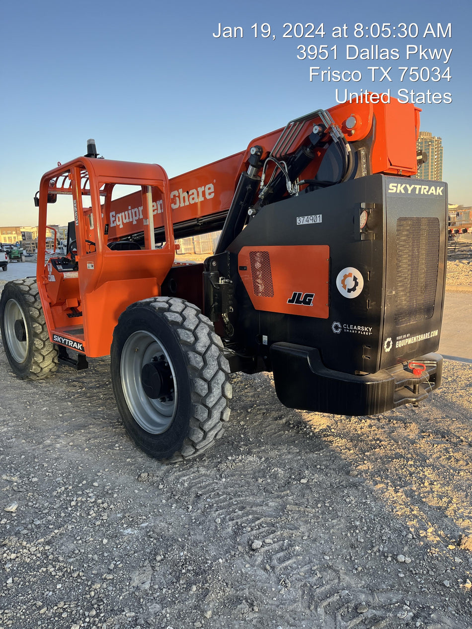2023 SKYTRAK 8042