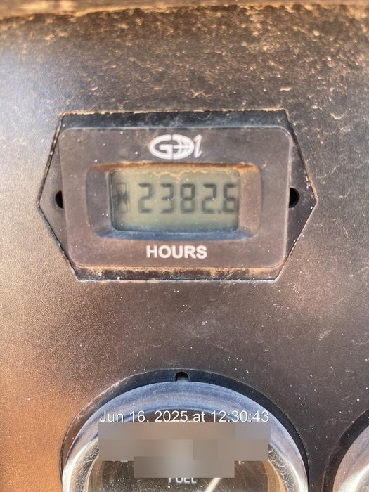 2021 Lincoln Electric Vantage 322 Vantage 322 Ready Pak 3 w/ Decals, ORANGE (includes trailer, cable rack, fender light kit) NO Telematics