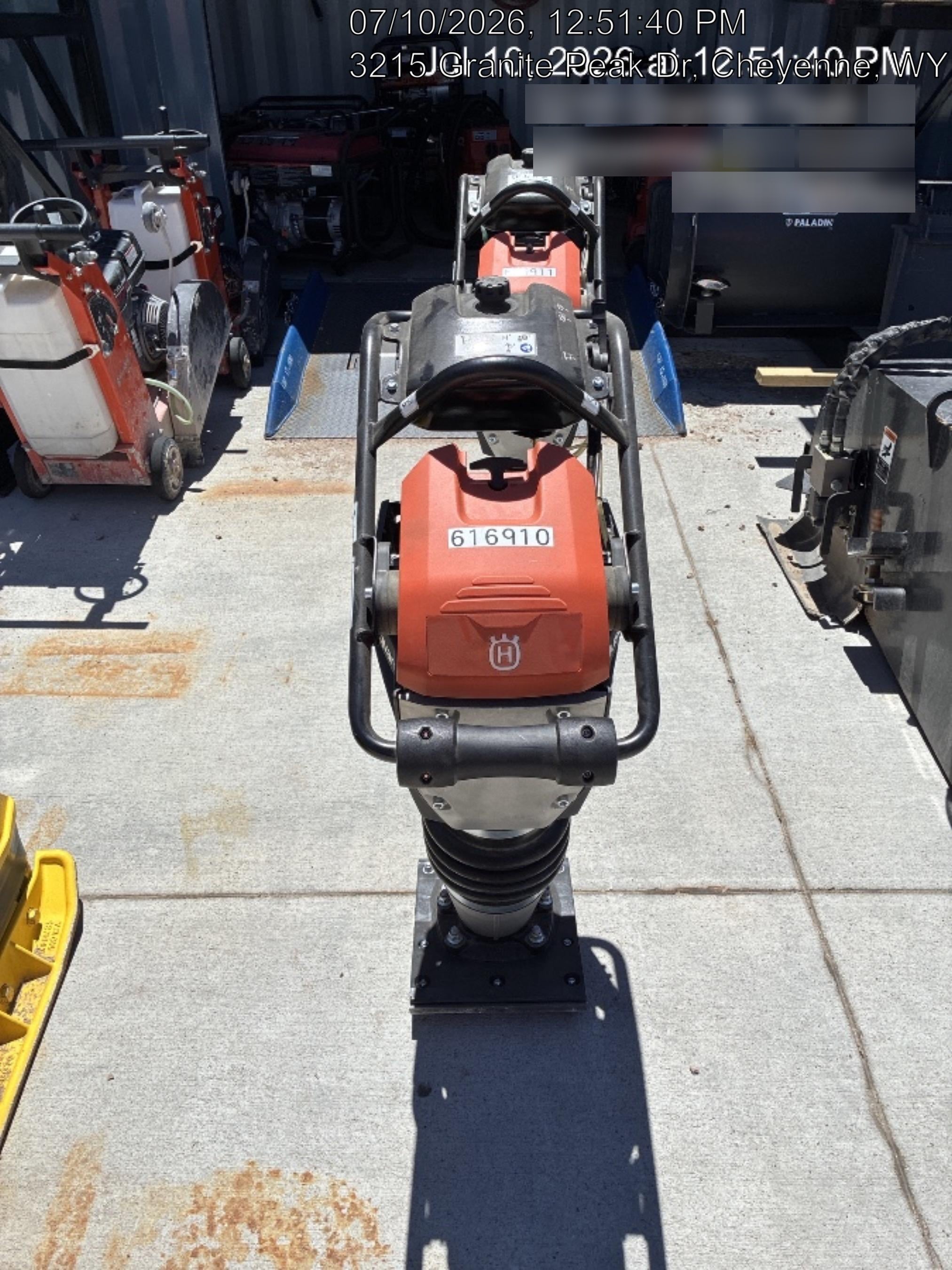 2025 HUSQVARNA LT6005
