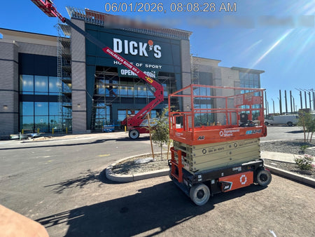 2022 JLG ES3246
