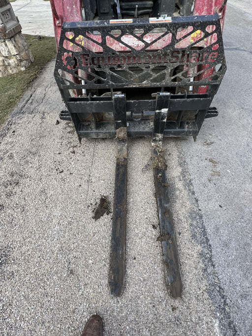 2022 PALADIN 48" Pallet Forks - Paladin