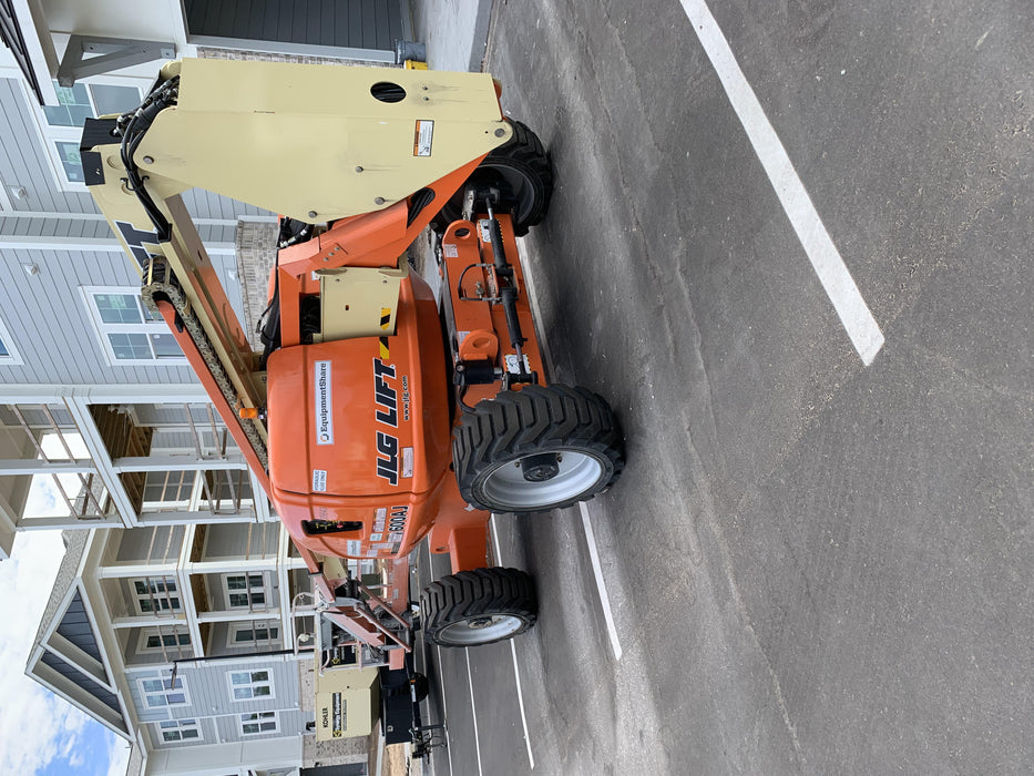 2019 JLG 600AJ