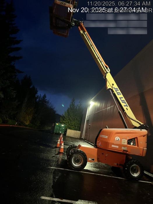 2020 JLG 400S