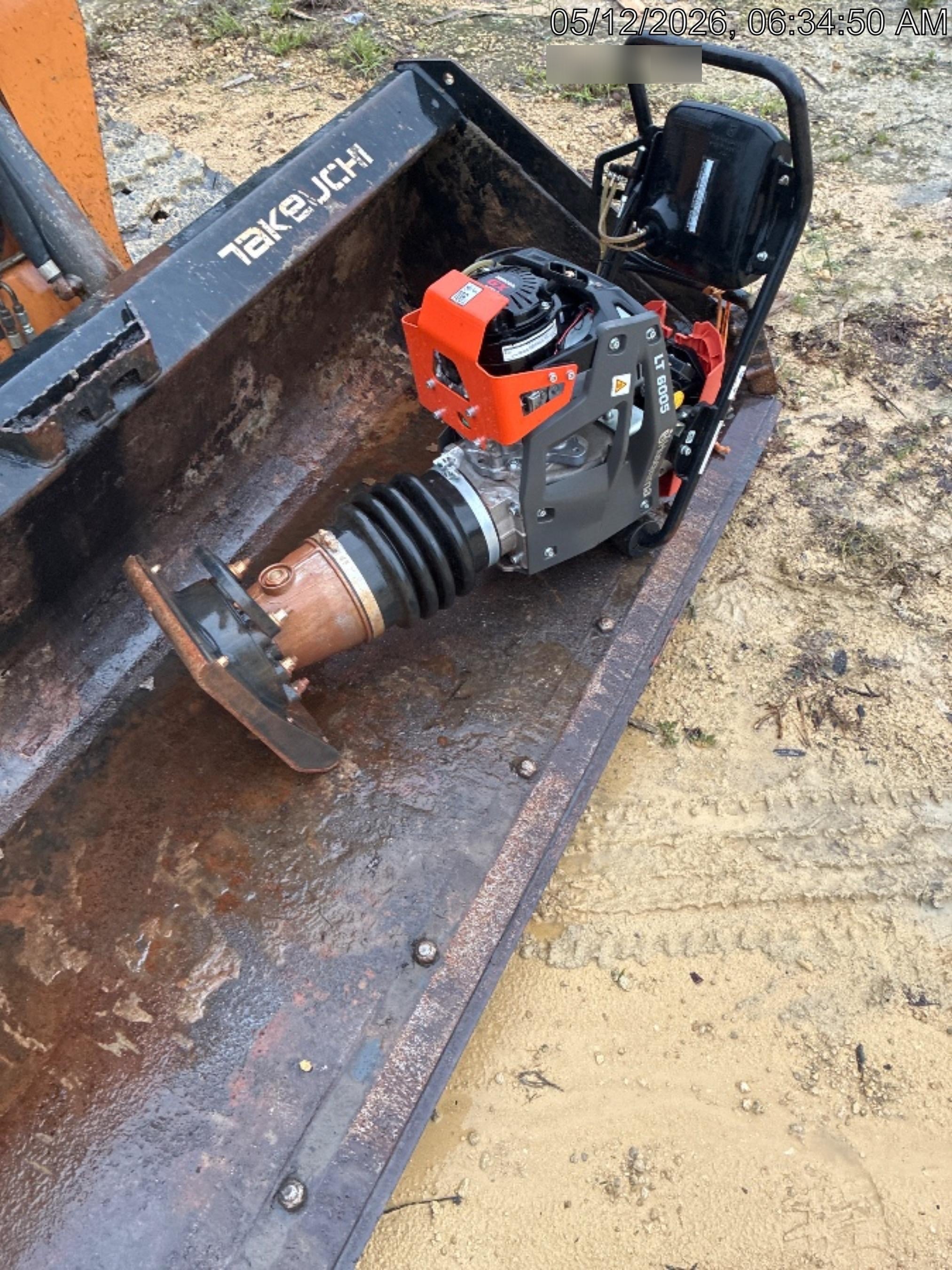 2024 HUSQVARNA LT6005