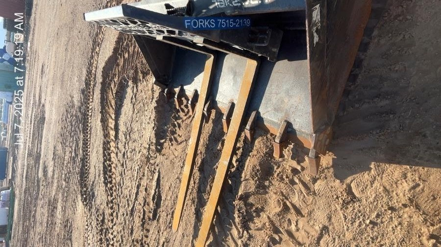 2021 PALADIN 48" Pallet Forks - Paladin