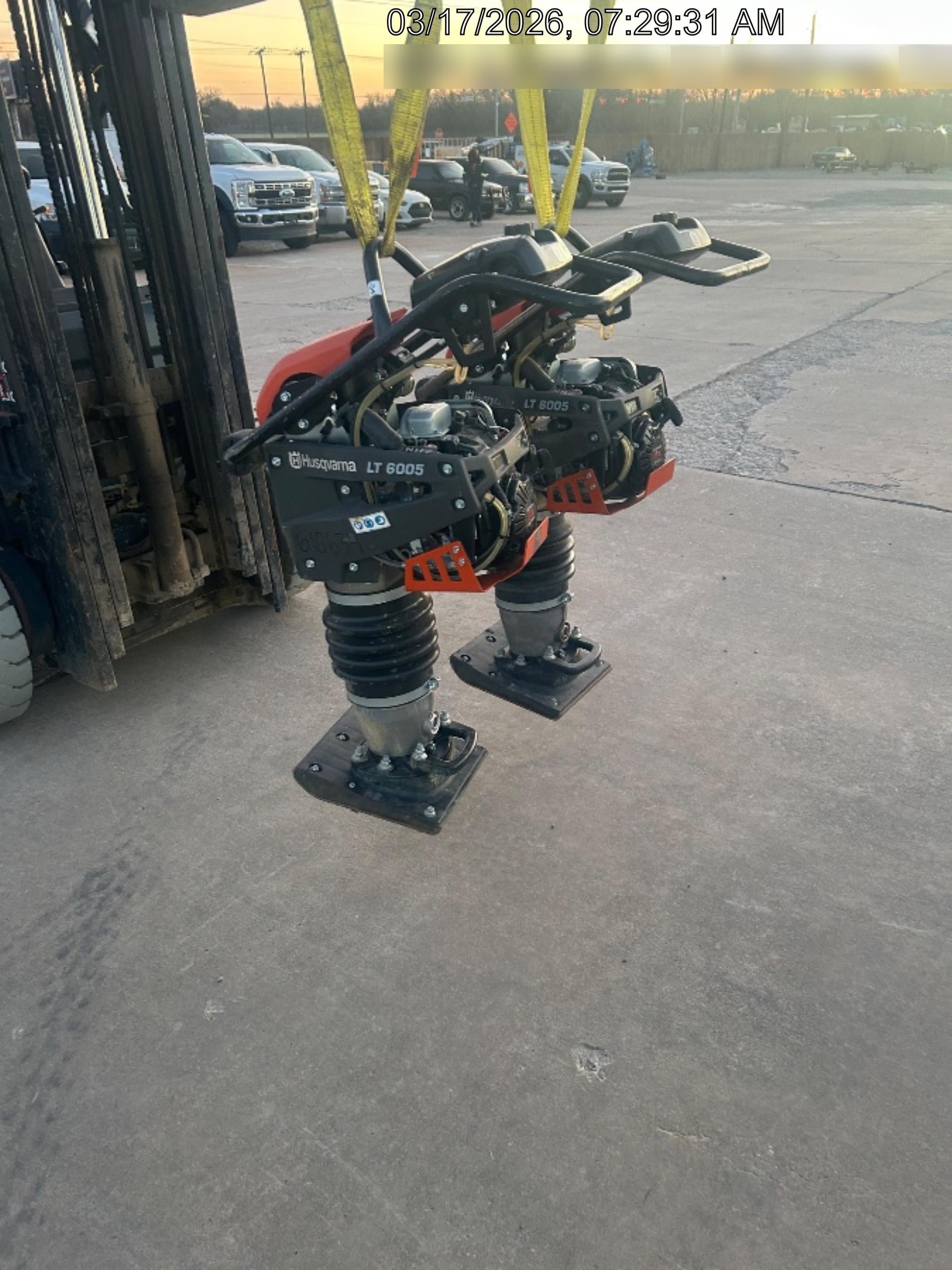 2025 HUSQVARNA LT6005