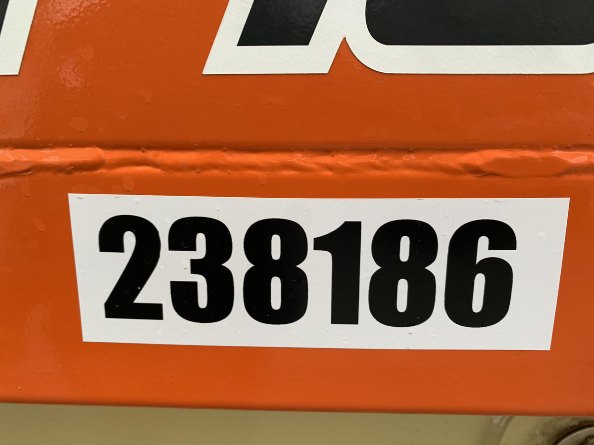 2022 JLG ES3246