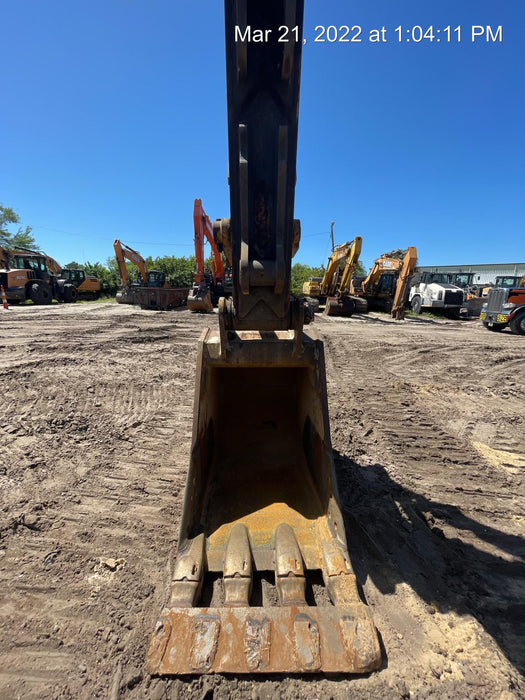 2015 Case CX350D CAB A/C, 13'-3" ARM, STEEL TRACKS, THUMB