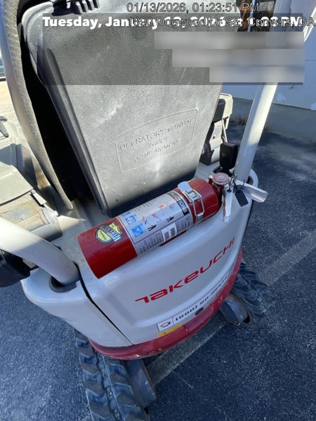2022 TAKEUCHI TB210R