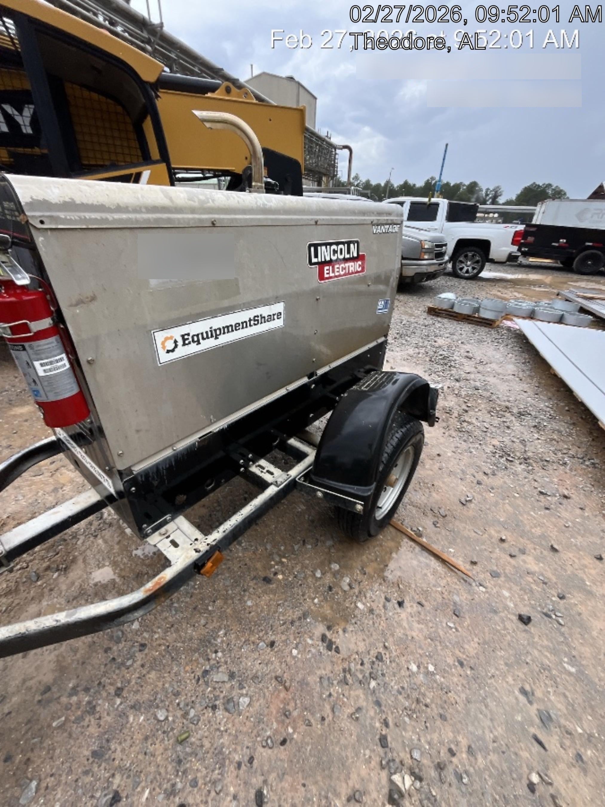 2019 Lincoln Electric Vantage 322 Welder Ready-Pak 3, Two wheel trailer, Fender and Light kit, Cable Rack