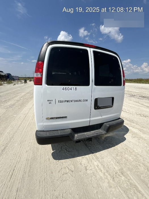2024 CHEVROLET Express Van - Rental