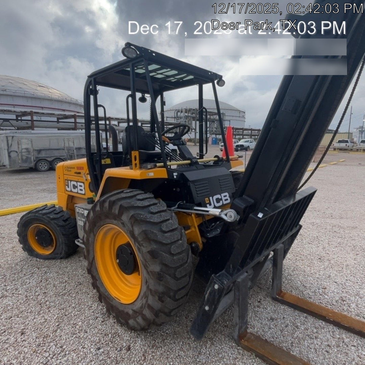 2025 JCB 930-4