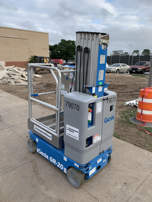 2020 GENIE GR-20