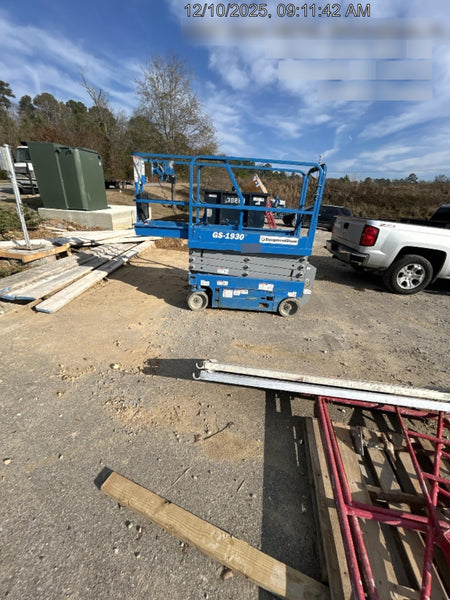 2020 Genie GS-1930 Fixed rails with chain entry gate - Pre A92.20