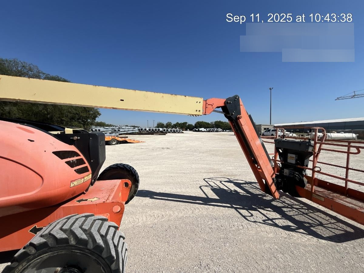2015 JLG 600AJ