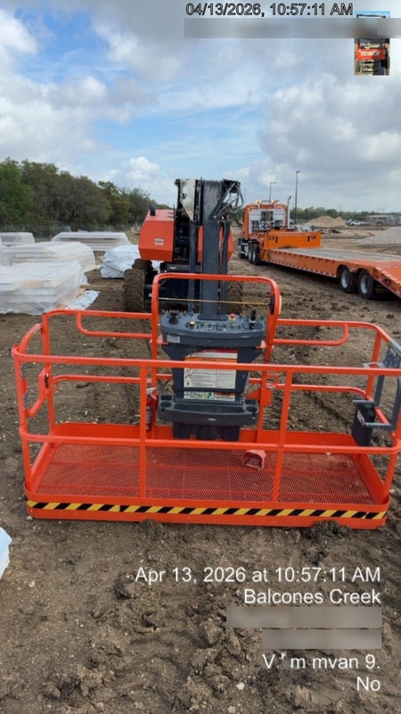 2023 JLG 860SJ