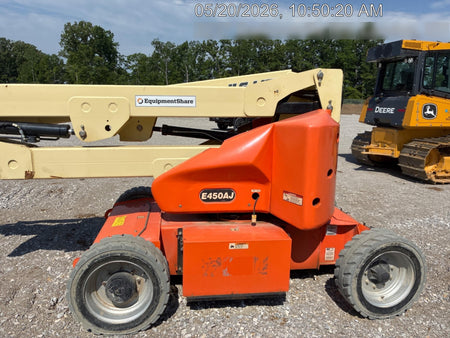 2019 JLG E450AJ