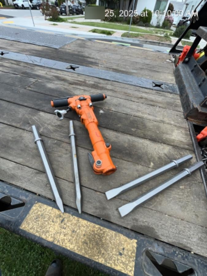 2024 MICHIGAN PNEUMATIC ES-TPB30-1-TRACKER