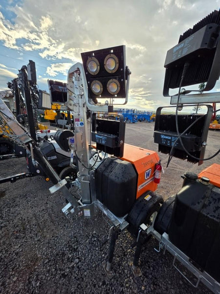 2024 Wanco WLTT-4MM4K Diesel, Deep Sea Controller, Shore Power Plug, Auto Start, (4) 350W LED Floodlights, 4kW Generator, 60 Gal Fuel Tank, 2" Ball, T3