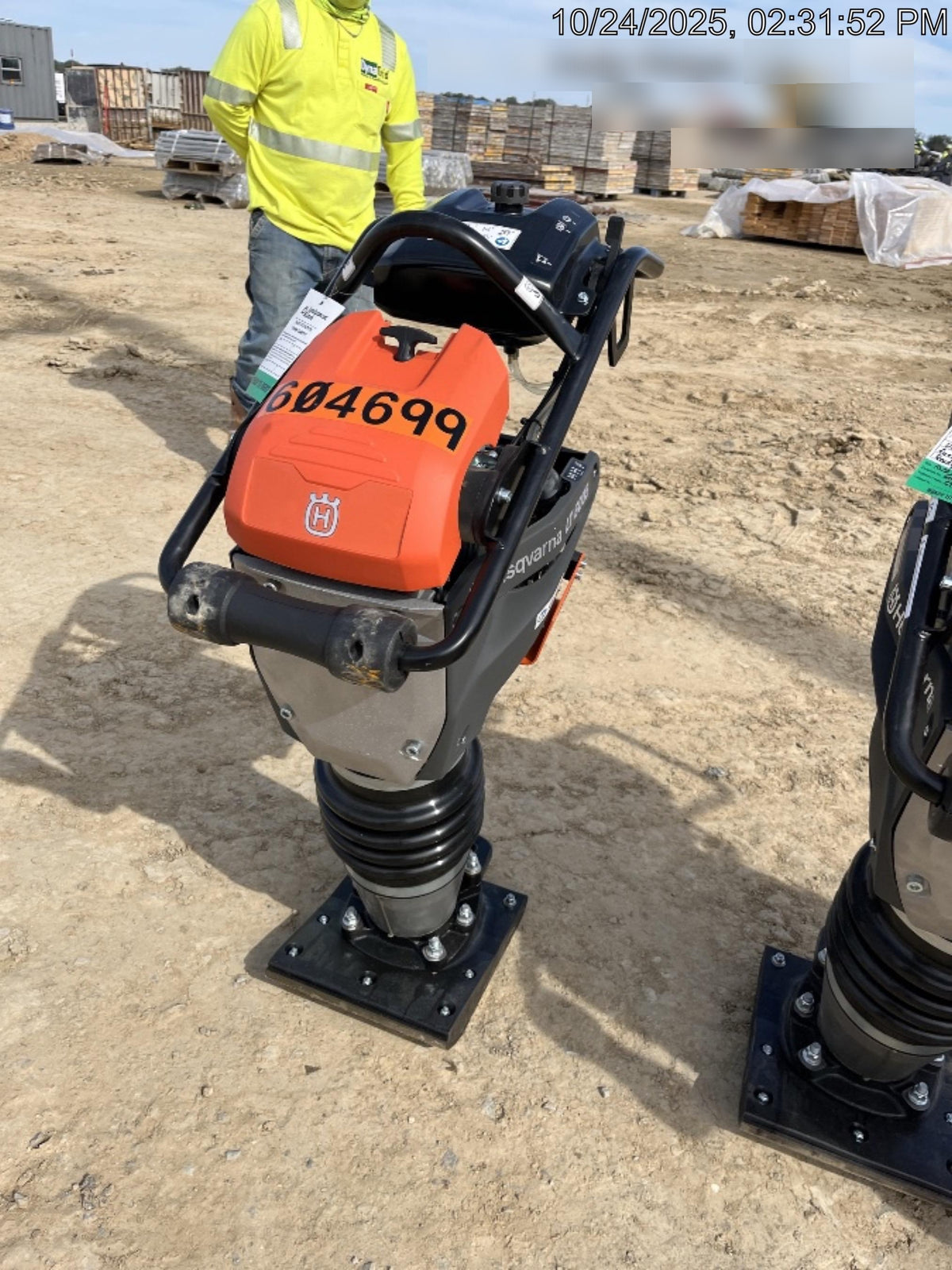 2025 HUSQVARNA LT6005