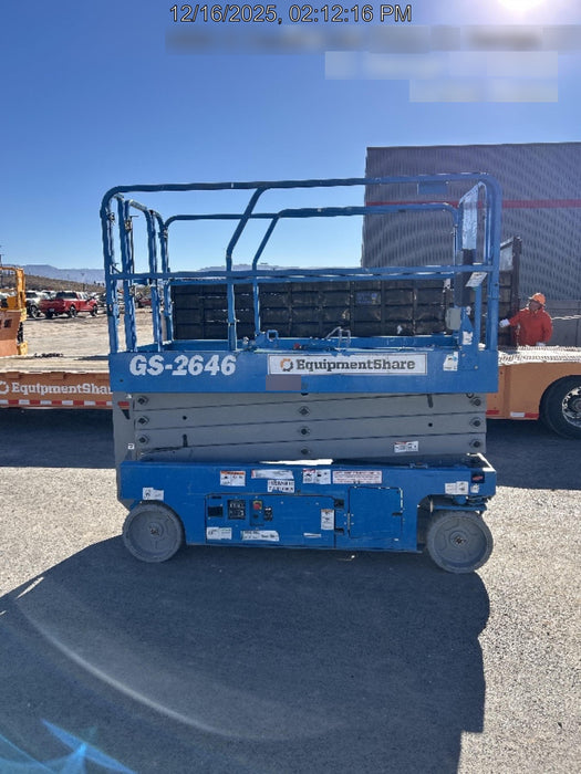 2019 Genie GS-2646 folding rails with full height swing gate