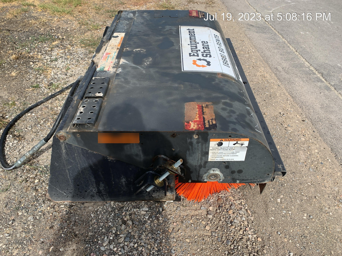 2019 PALADIN Sweepster SB72