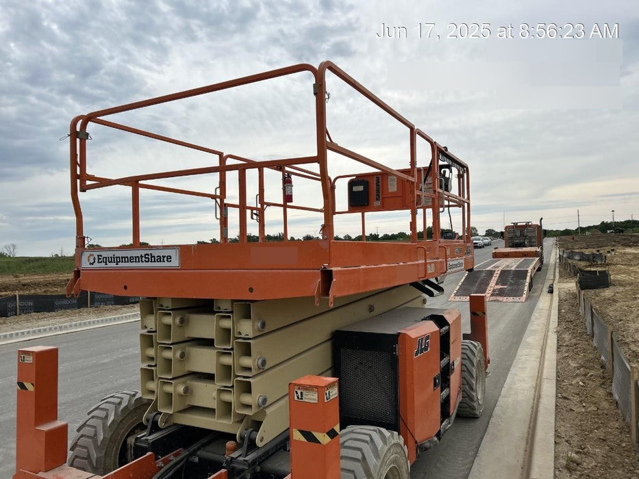 2019 JLG 430LRT