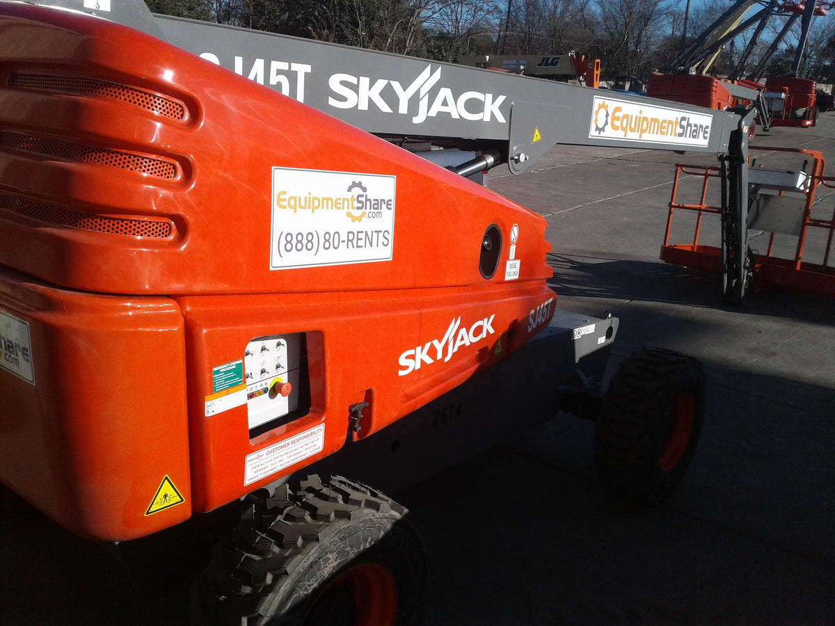 2017 SKYJACK SJ45T+