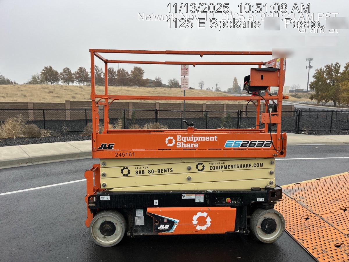 2022 JLG ES2632