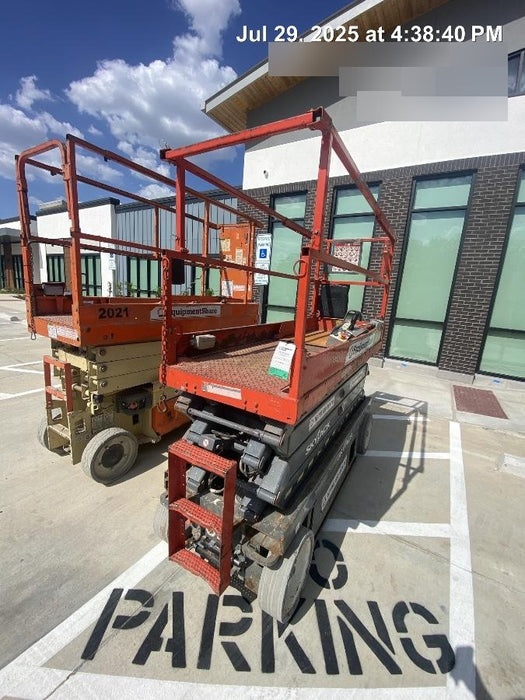 2015 Skyjack SJIII-3226 26' Scissor Lift