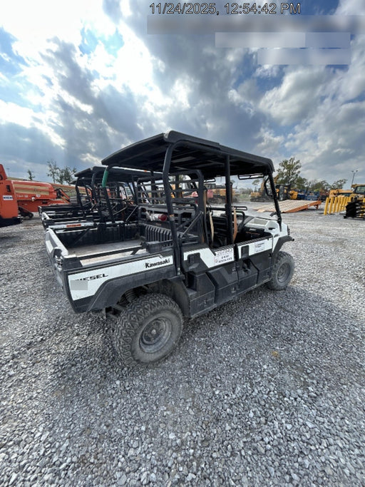 2022 Kawasaki Mule PRO-DXT Standard Options, Backup Alarm, Beacon, Plastic Hard Top, Poly Windshield, Horn Kit
