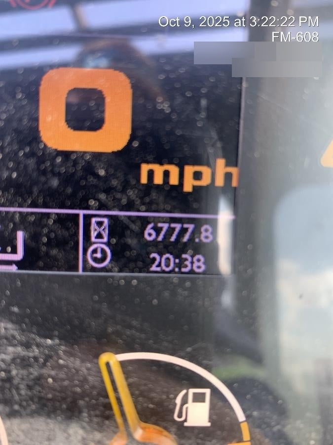 2022 JCB 510-56