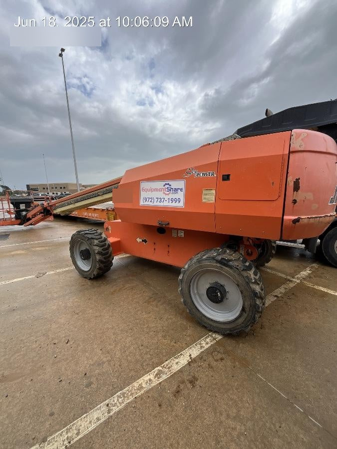 2016 JLG 660SJ