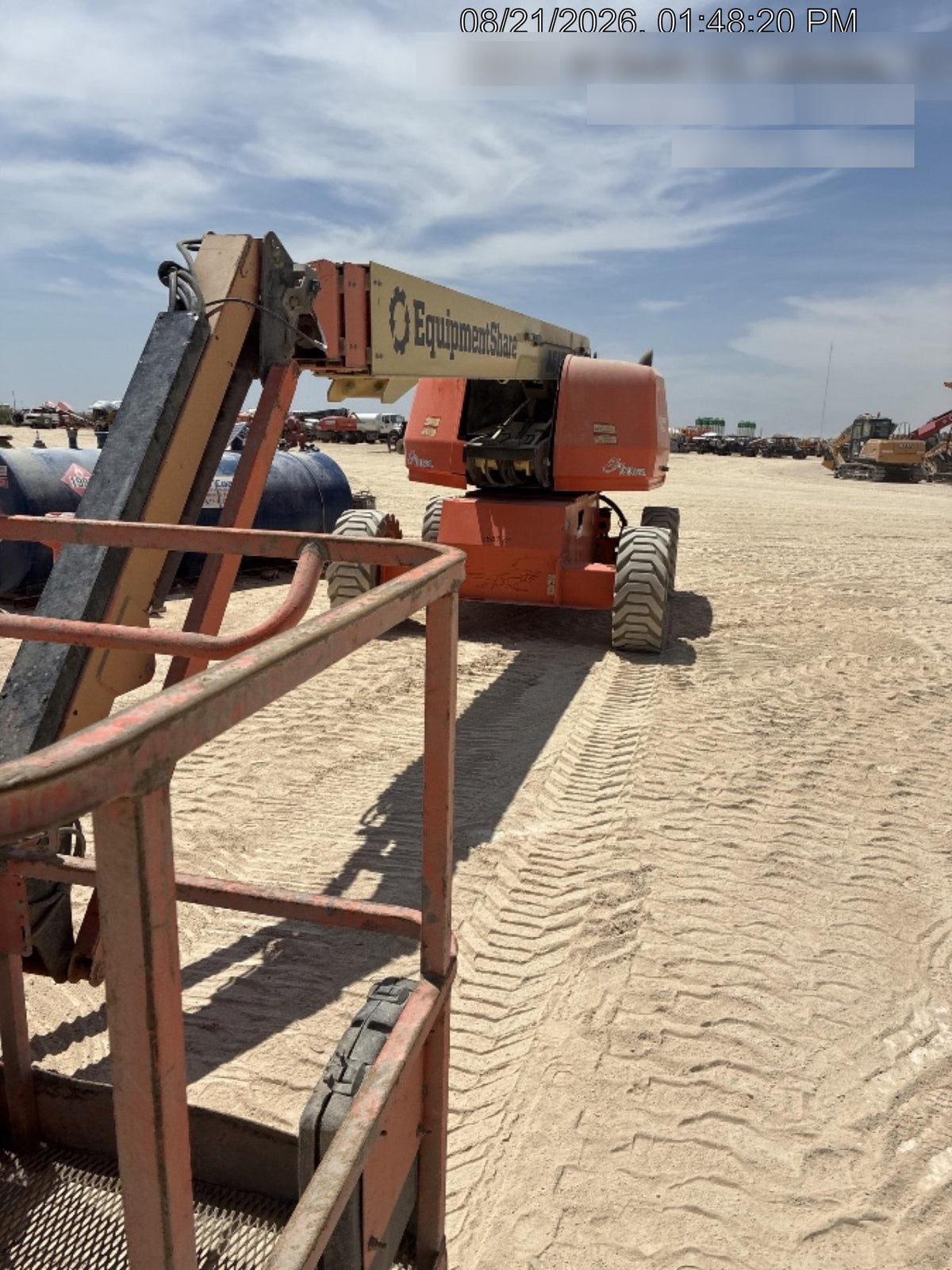 2022 JLG 660SJ