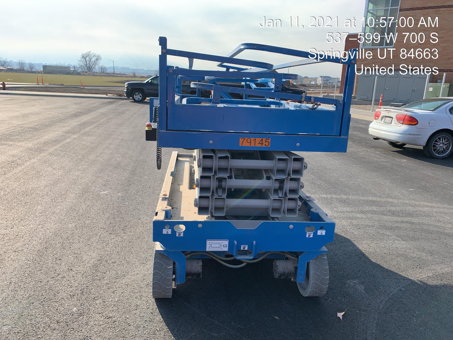 2019 Genie GS-2646 folding rails with full height swing gate