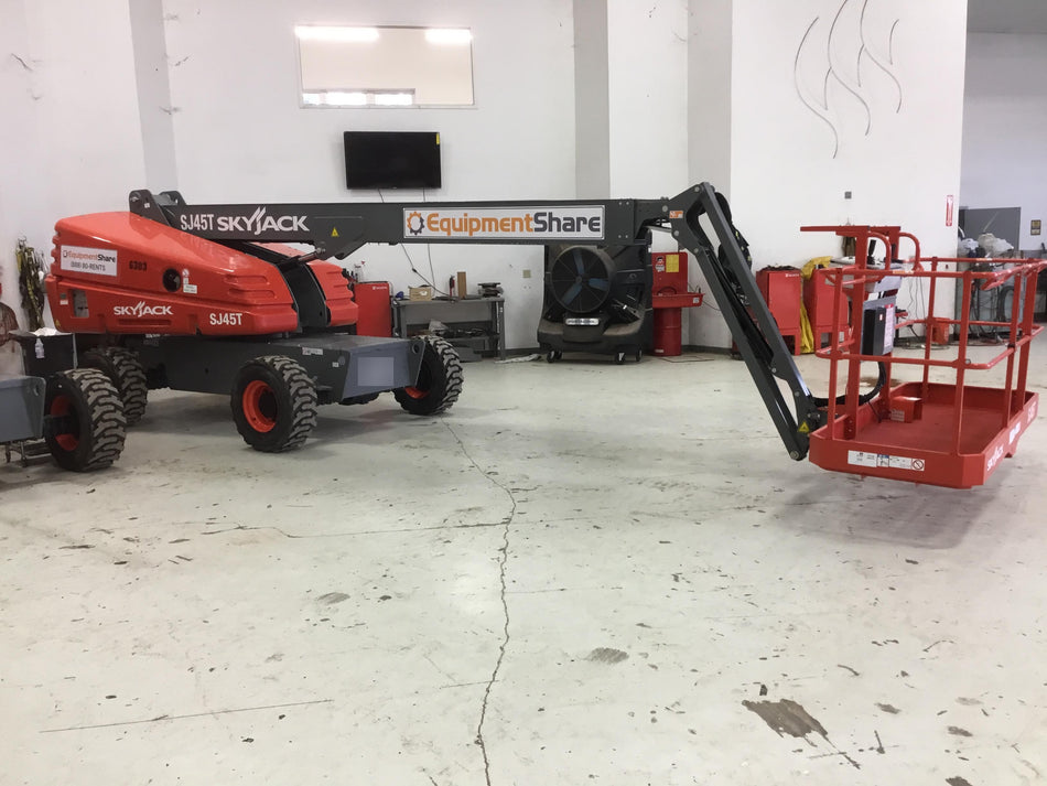 2017 SKYJACK SJ45T+