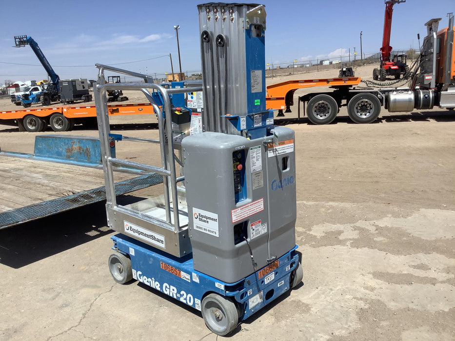 2020 GENIE GR-20