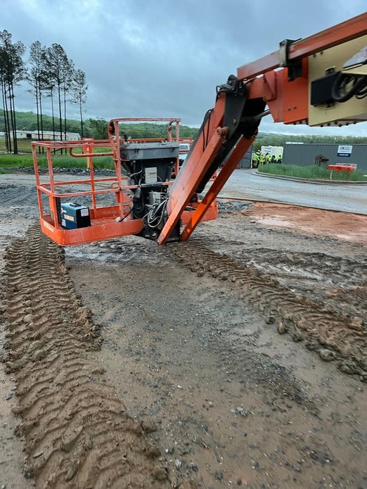2019 JLG 860SJ